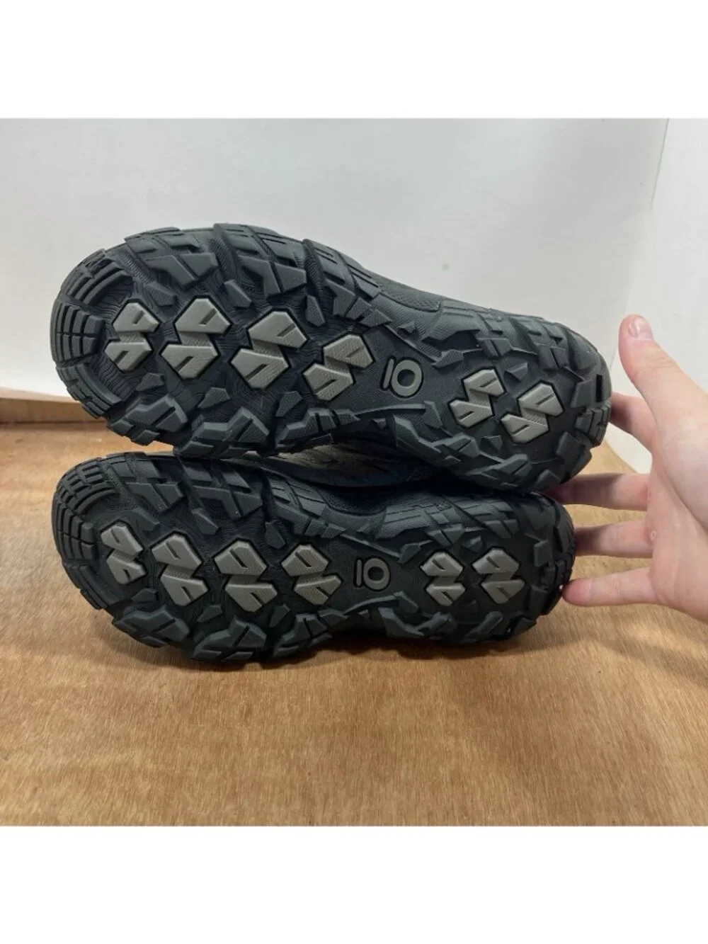 Oboz Sawtooth X Low B-Dry Shoes Womens Size 9 Hiking Waterproof